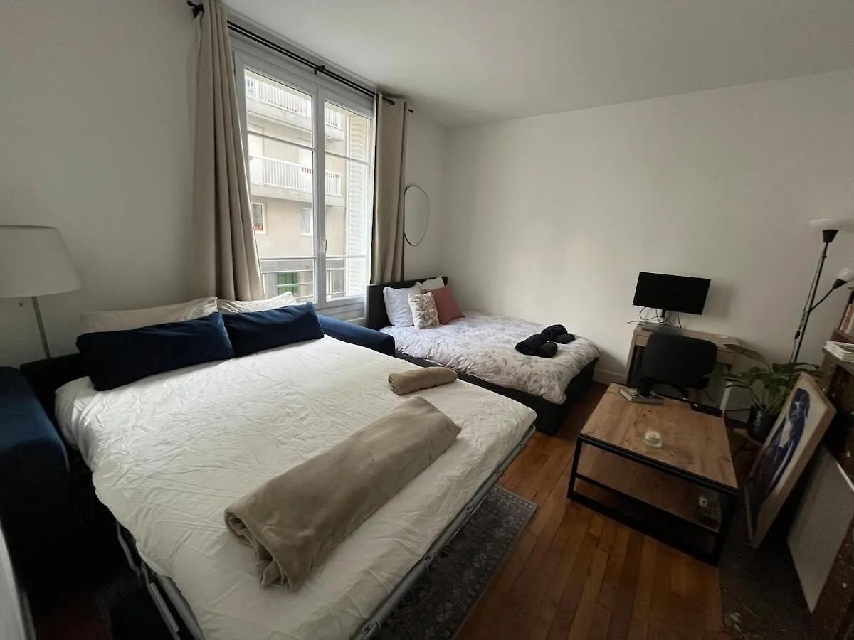 Charming Flat At The Heart Of Paris Daire